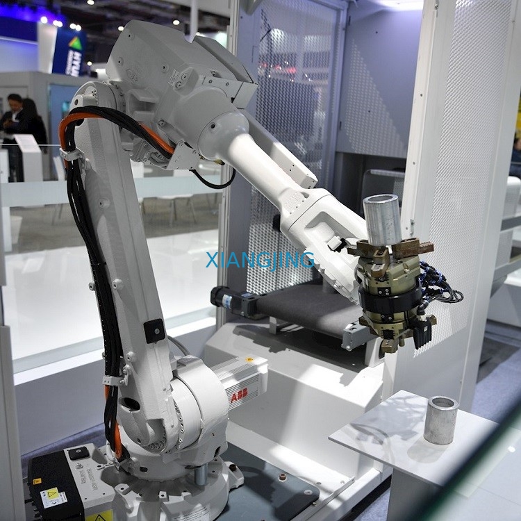 Spray Painting Second Hand Used ABB Robot IRB4400 Spray Painting Robot Arm 6 Axis