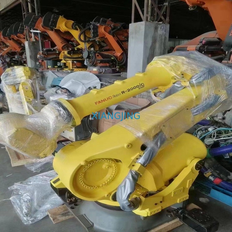 R-2000iC/210F Fanuc Used Industrial Robots With R-30iB Plus Cabinet Teach Pendant