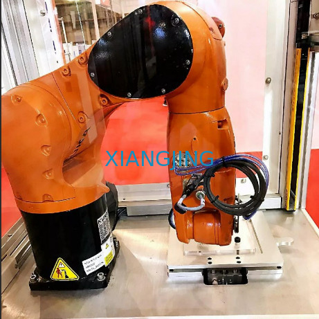 Industrial Handling Used Kuka Robot KR 6 R900-2 With Gripper HK Vision System