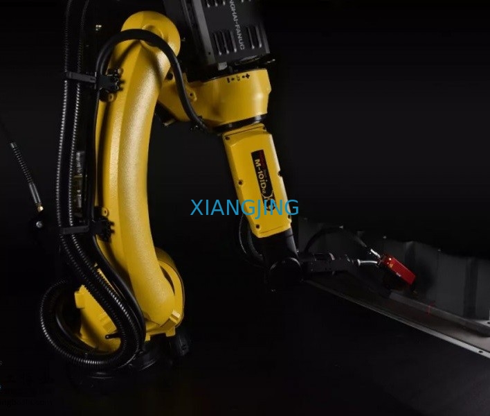 Secone Hand Used Fanuc Robot M - 10iD With R-30iB Plus Controller For Welding