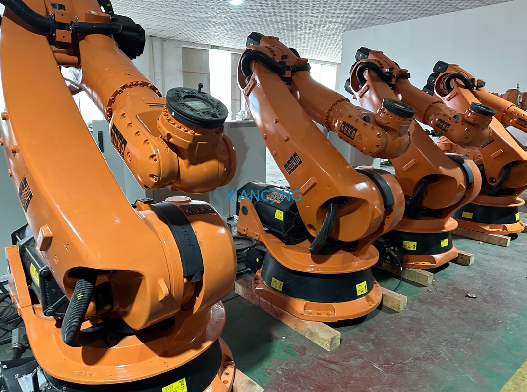 Used KUKA Industrial Robot Arm 6 Axis KR 360 R2830 For Palletizer Robot
